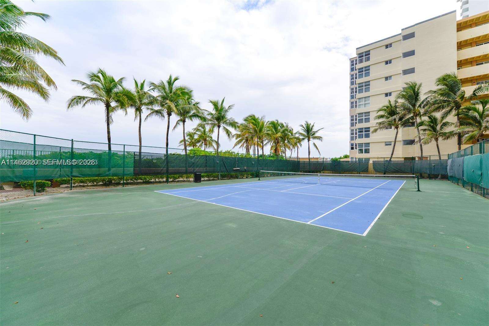 2080 Ocean Drive at 2069 Ocean Dr, Hallandale Beach, FL 33009 - For Rent photo 25