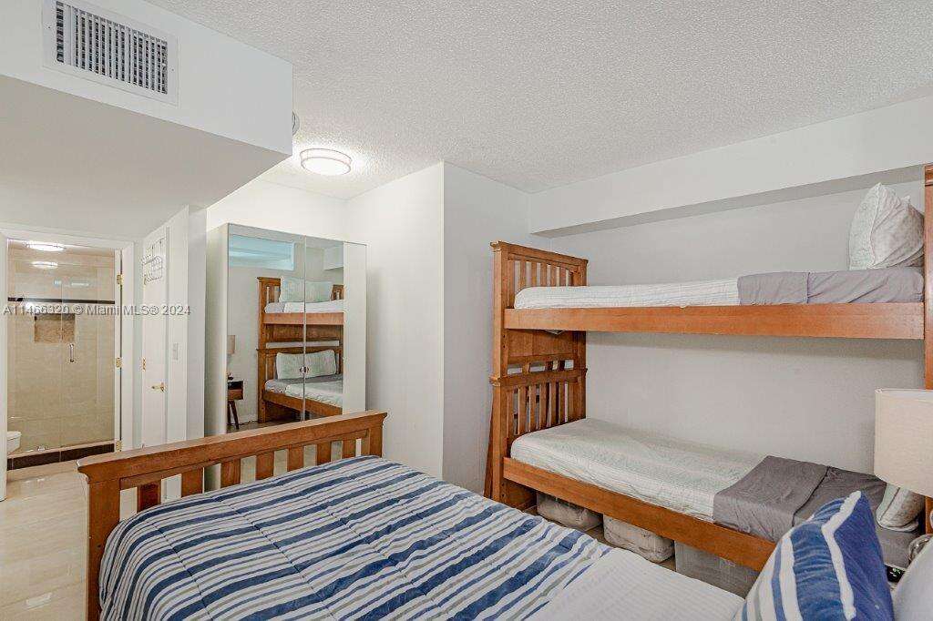 Roney Palace at 2301 Collins Ave, Miami Beach, FL 33139 - For Rent photo 13