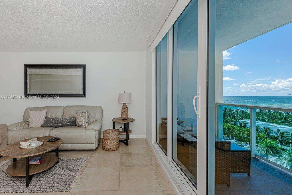 Roney Palace at 2301 Collins Ave, Miami Beach, FL 33139 - For Rent photo 5