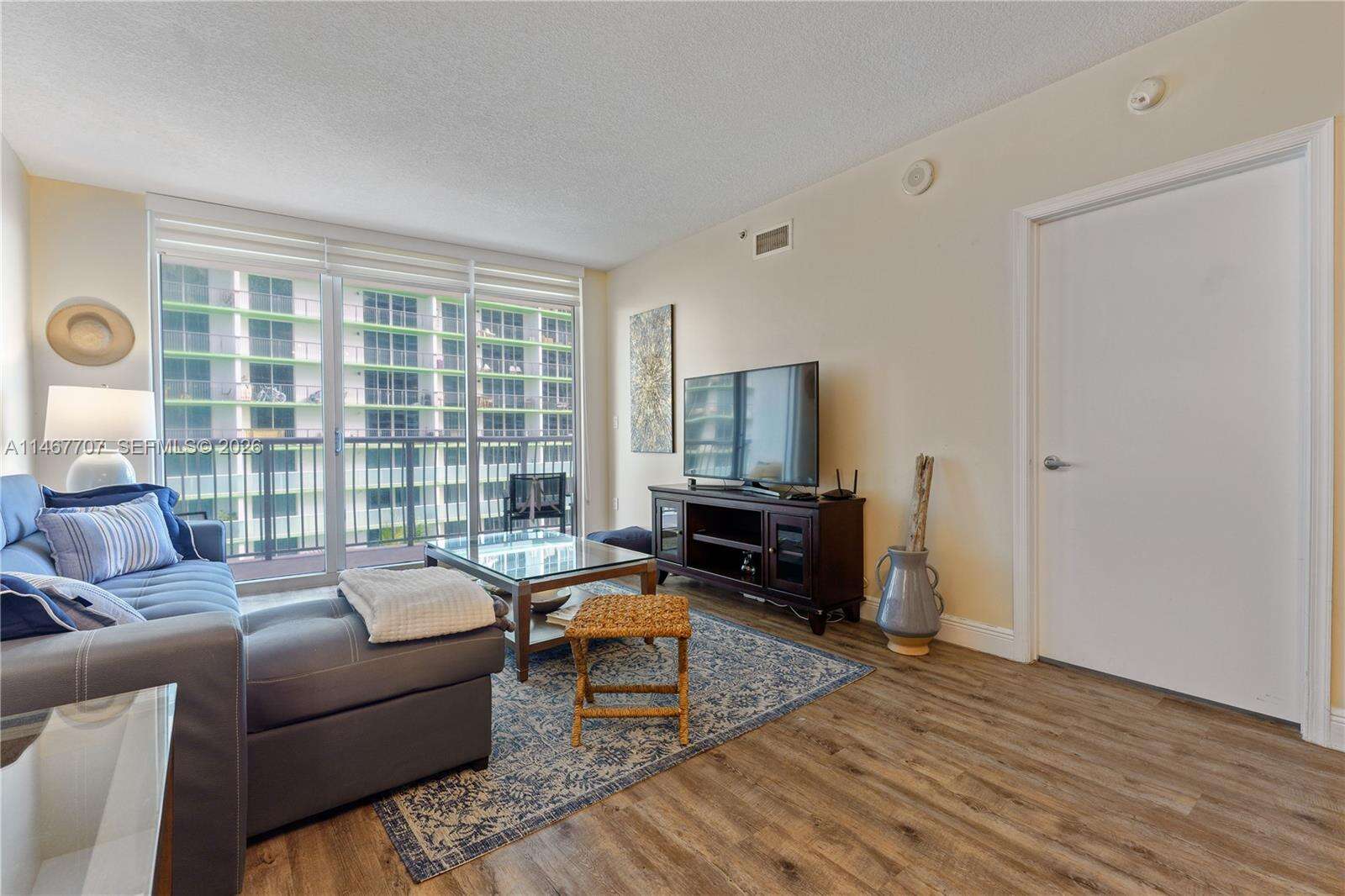 Opera Tower at 1750 Bayshore Dr, Miami, FL 33132 - For Rent photo 20