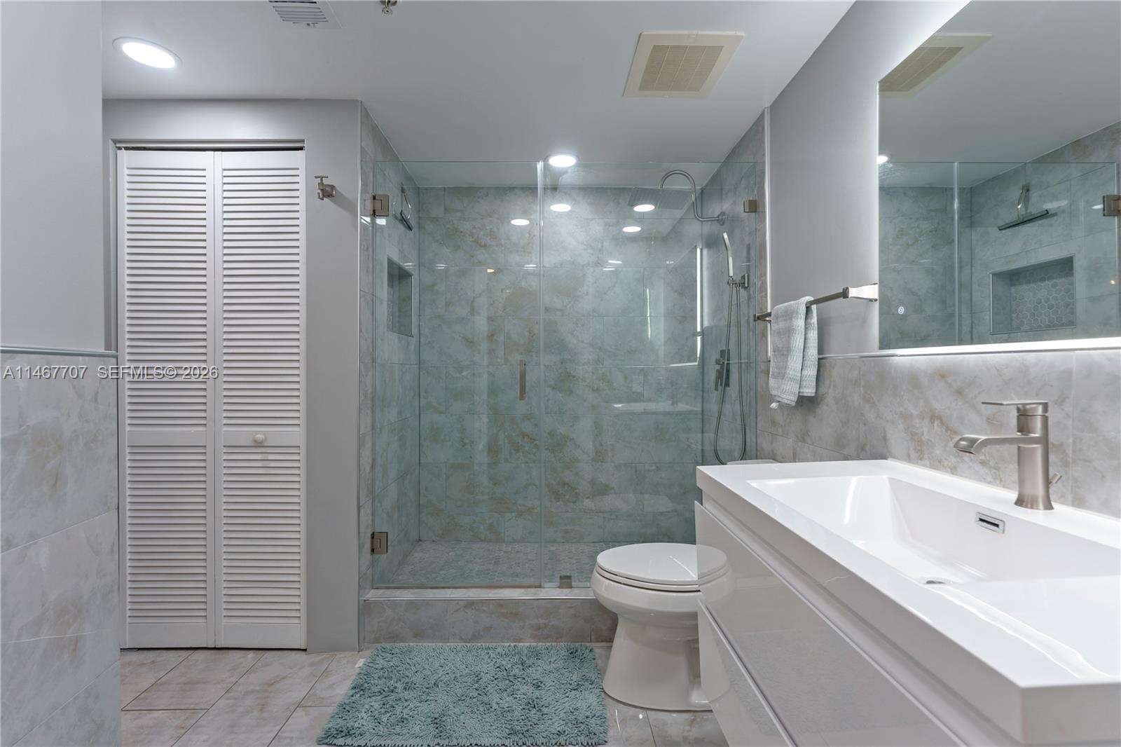 Opera Tower at 1750 Bayshore Dr, Miami, FL 33132 - For Rent photo 4