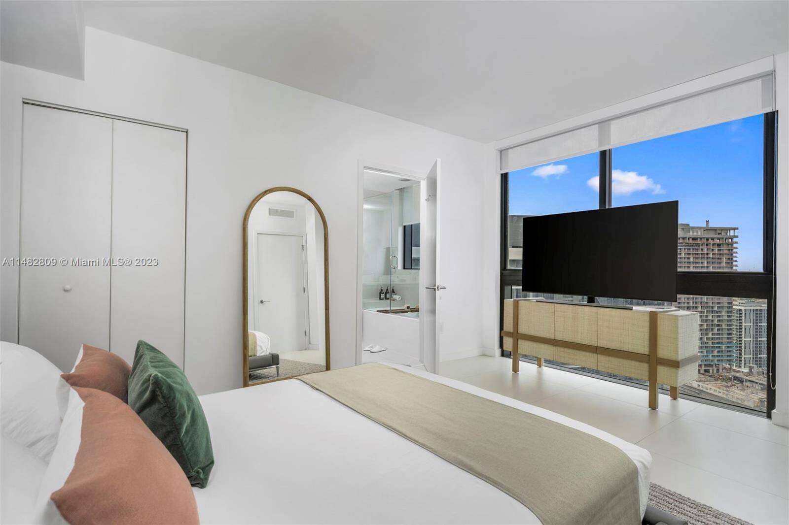 Paraiso Bayviews at 501 31 St, Miami, FL 33137 - For Rent photo 16