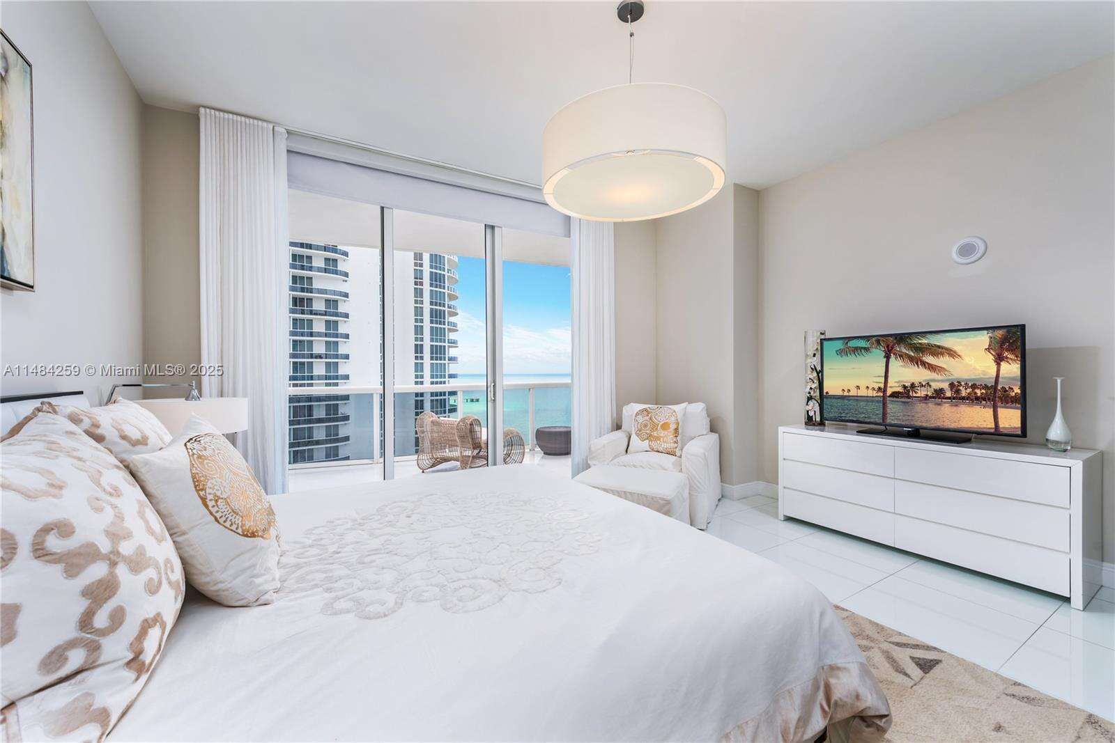 Trump Tower 3 at 15811 Collins Ave, Sunny Isles Beach, FL 33160 - For Rent photo 7