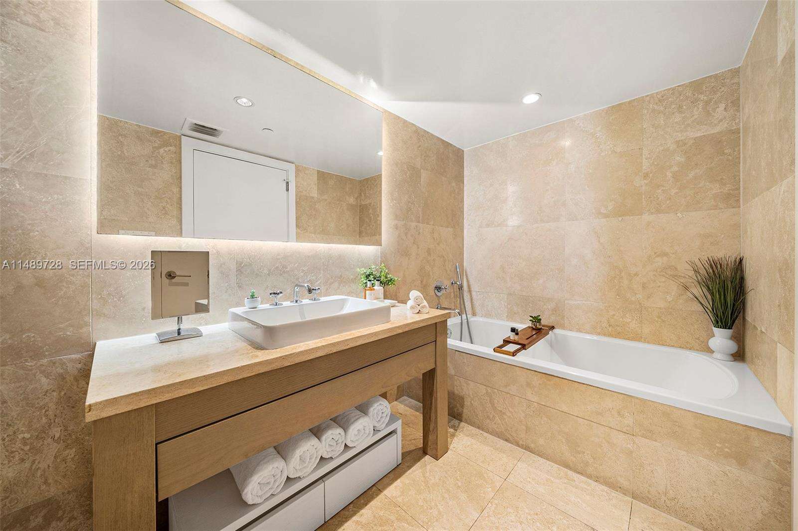 1 Hotel & Homes at 102 24 St, Miami Beach, FL 33139 - For Rent photo 25