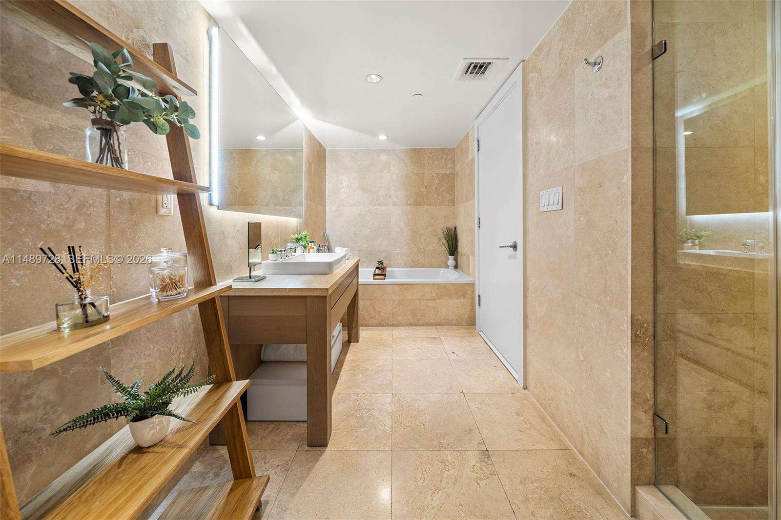 1 Hotel & Homes at 102 24 St, Miami Beach, FL 33139 - For Rent photo 4
