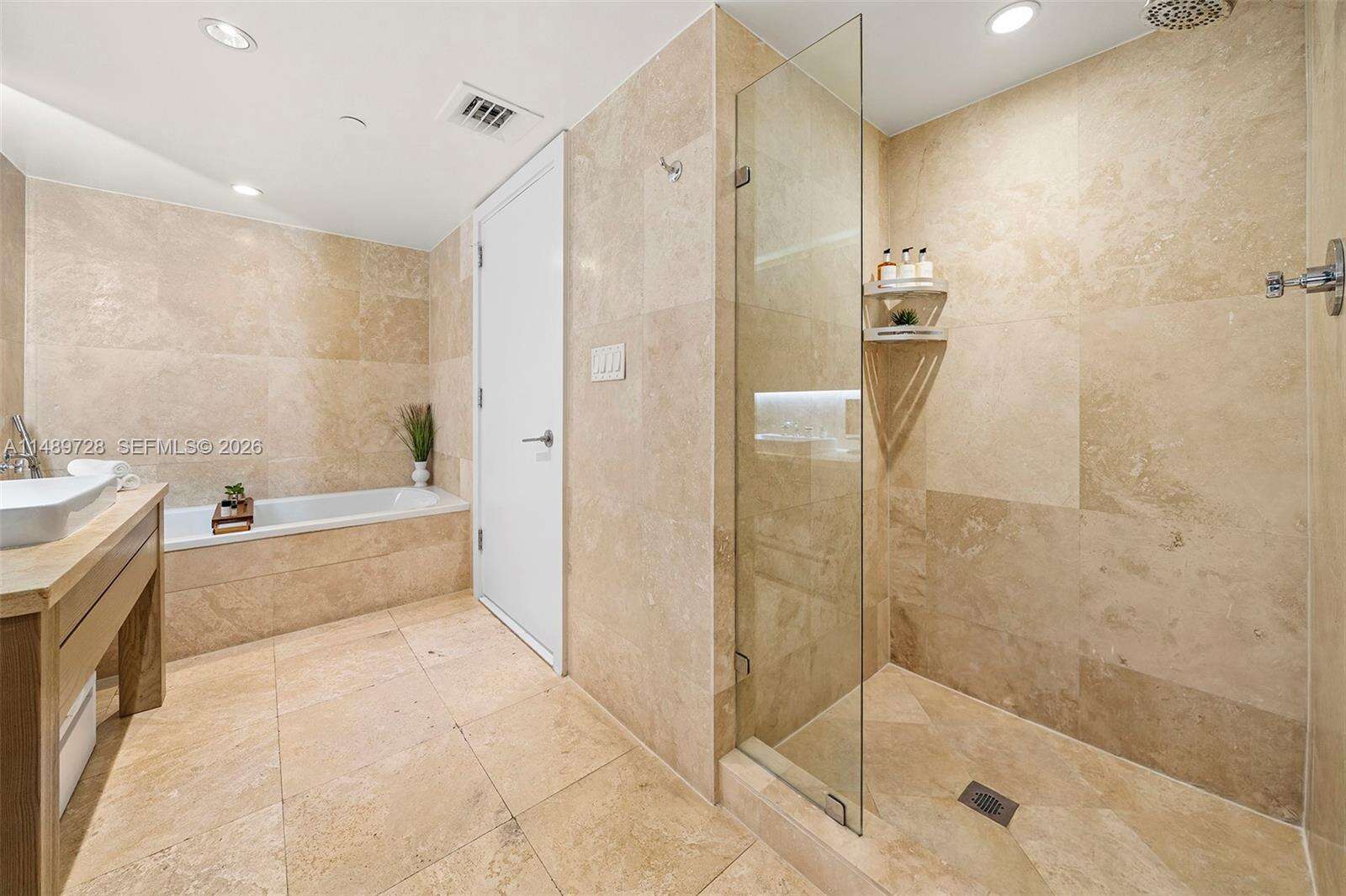 1 Hotel & Homes at 102 24 St, Miami Beach, FL 33139 - For Rent photo 33