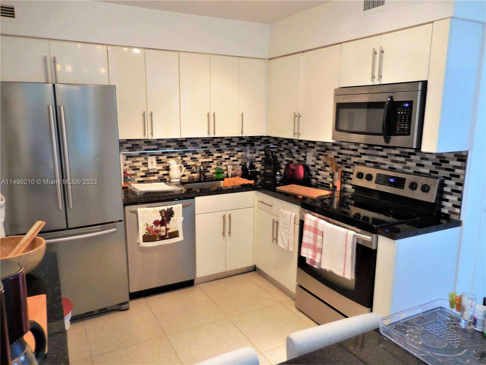 Seacoast 5151 at 5151 Collins Ave, Miami Beach, FL 33140 - For Rent photo 12