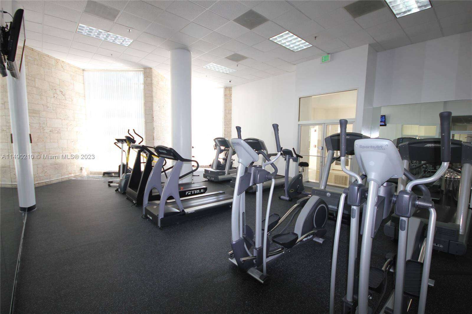 Seacoast 5151 at 5151 Collins Ave, Miami Beach, FL 33140 - For Rent photo 66