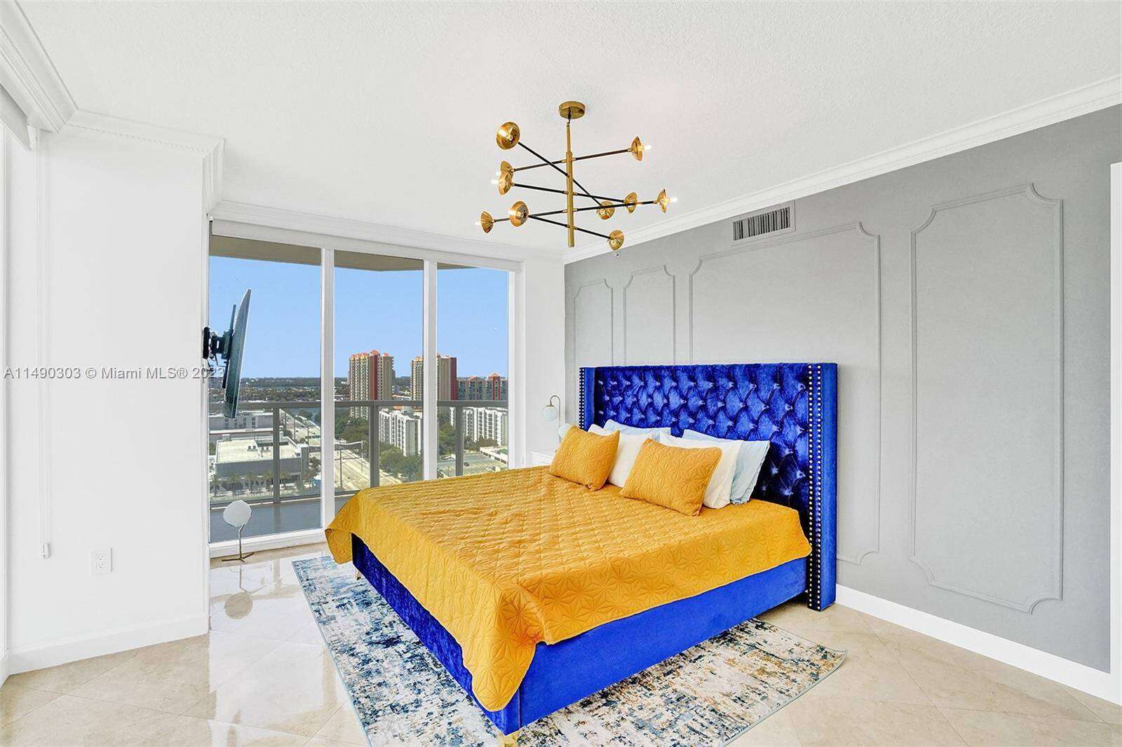 La Perla at 16699 Collins Ave, Sunny Isles Beach, FL 33160 - For Rent photo 9