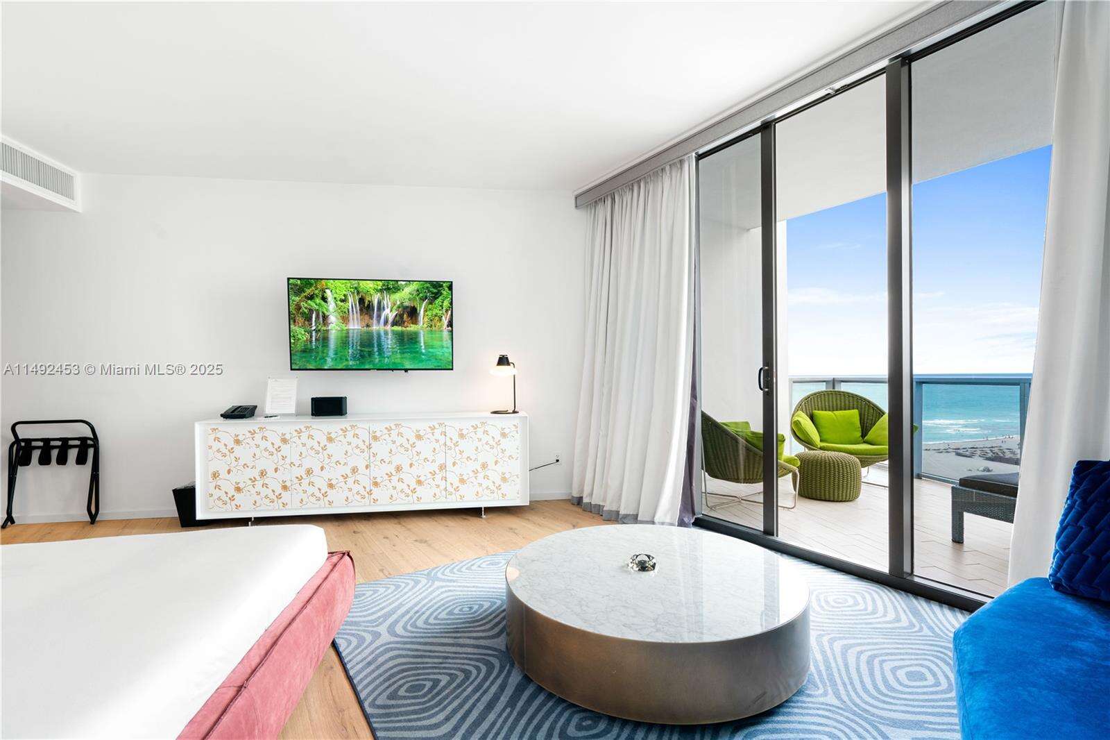 W South Beach at 2201 Collins Ave, Miami Beach, FL 33139 - For Rent photo 7