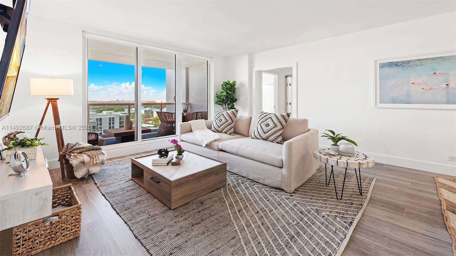 Roney Palace at Miami Beach, FL 33139 - For Rent photo 11