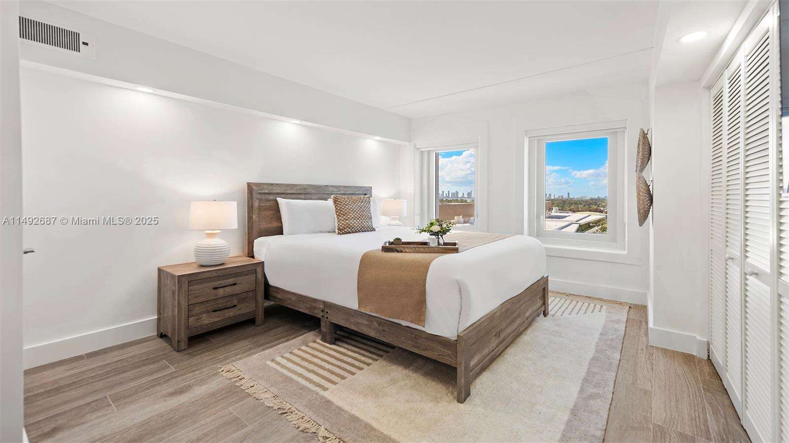 Roney Palace at Miami Beach, FL 33139 - For Rent photo 16