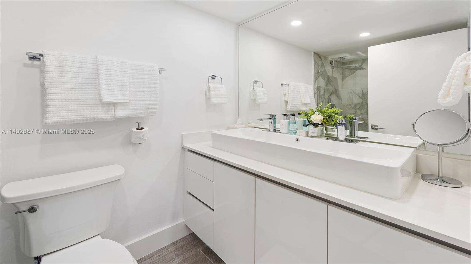 Roney Palace at Miami Beach, FL 33139 - For Rent photo 22