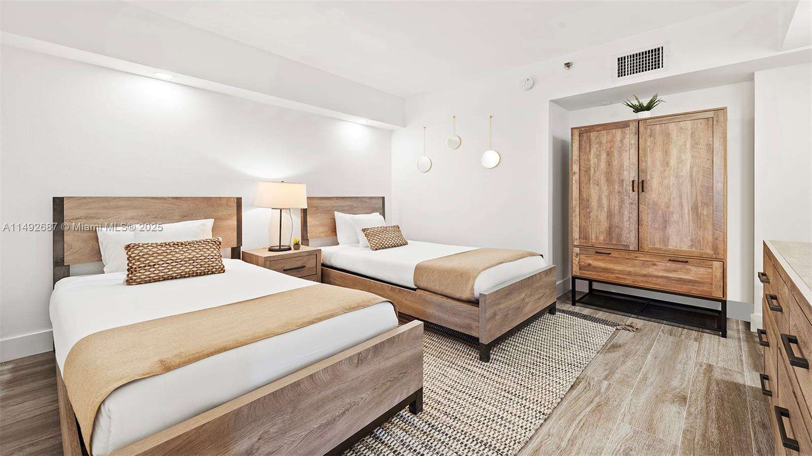 Roney Palace at Miami Beach, FL 33139 - For Rent photo 4