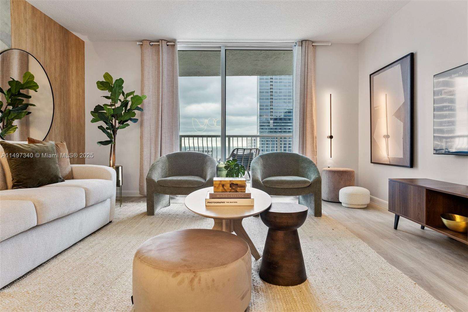 The Club At Brickell Bay at 1200 Brickell Bay Dr, Miami, FL 33131 - For Rent photo 2