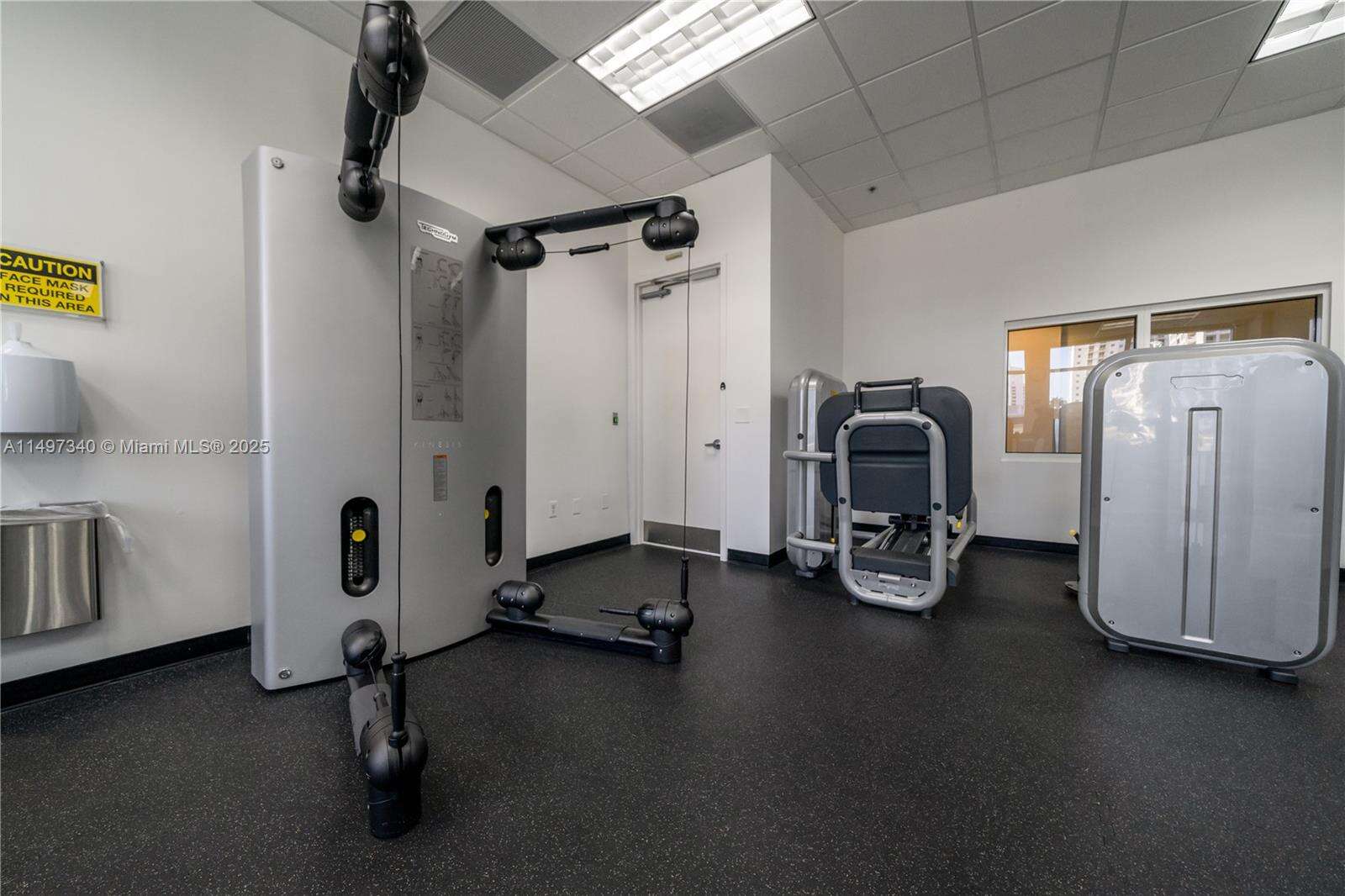 The Club At Brickell Bay at 1200 Brickell Bay Dr, Miami, FL 33131 - For Rent photo 23