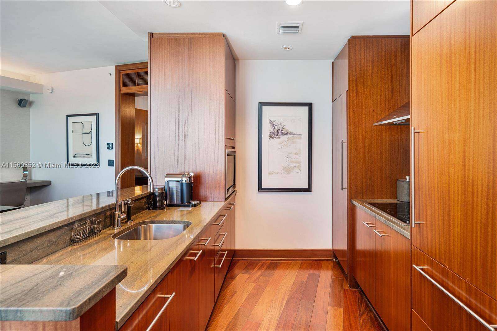 The Ritz Carlton Condos For Sale & Rent at 10295 Collins Ave, Bal Harbour, FL 33154 - For Rent photo 5