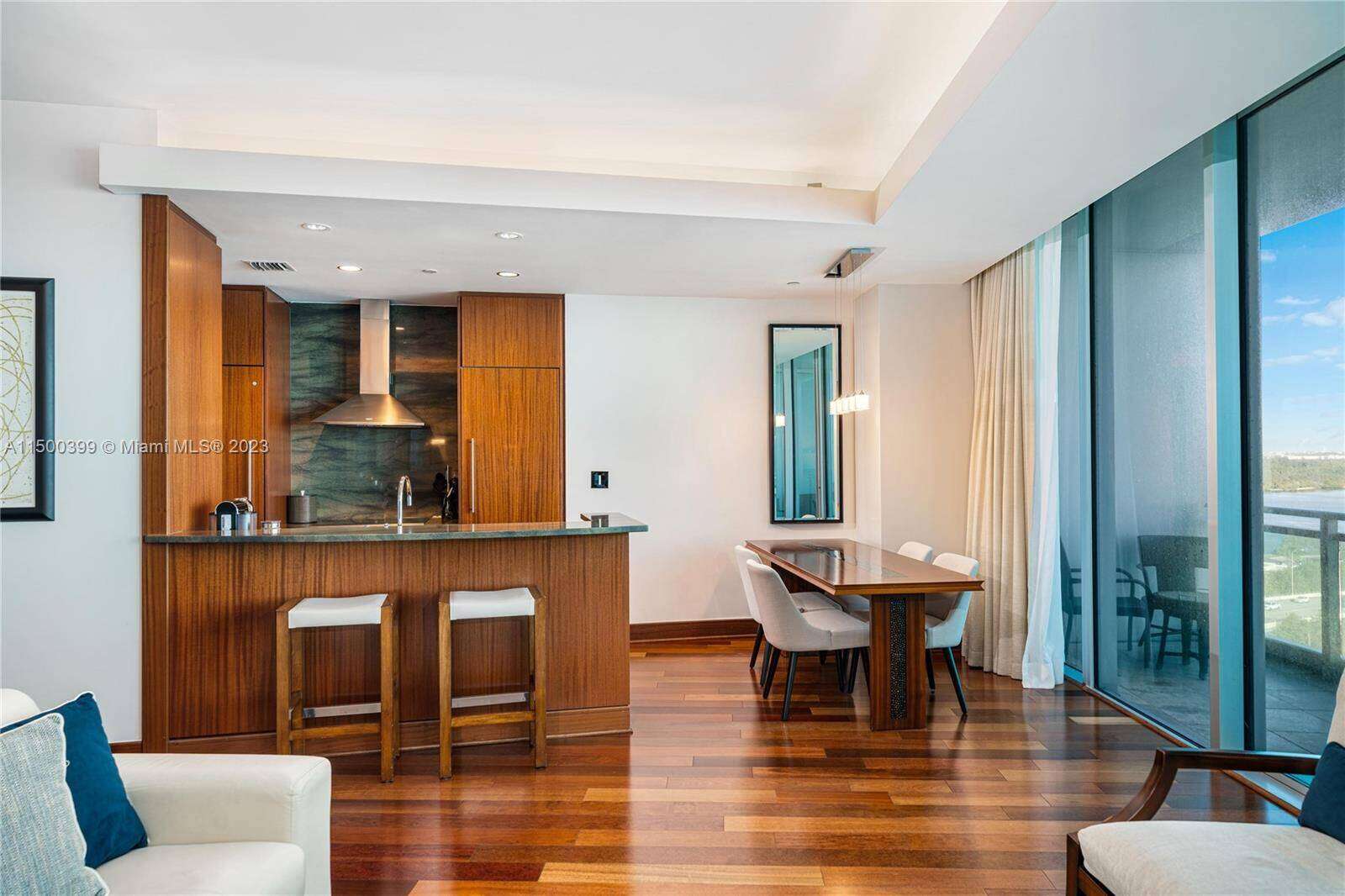The Ritz Carlton Condos For Sale & Rent at 10295 Collins Ave, Bal Harbour, FL 33154 - For Rent photo 5