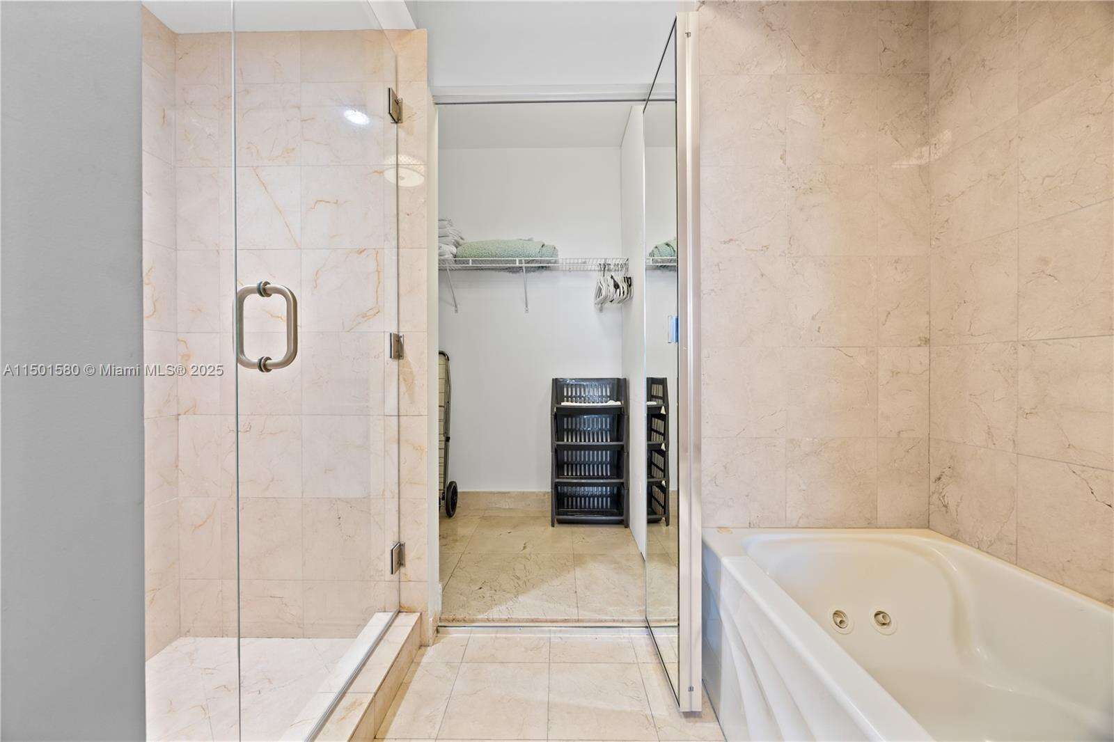 Akoya at 6365 Collins Ave, Miami Beach, FL 33141 - For Rent photo 20