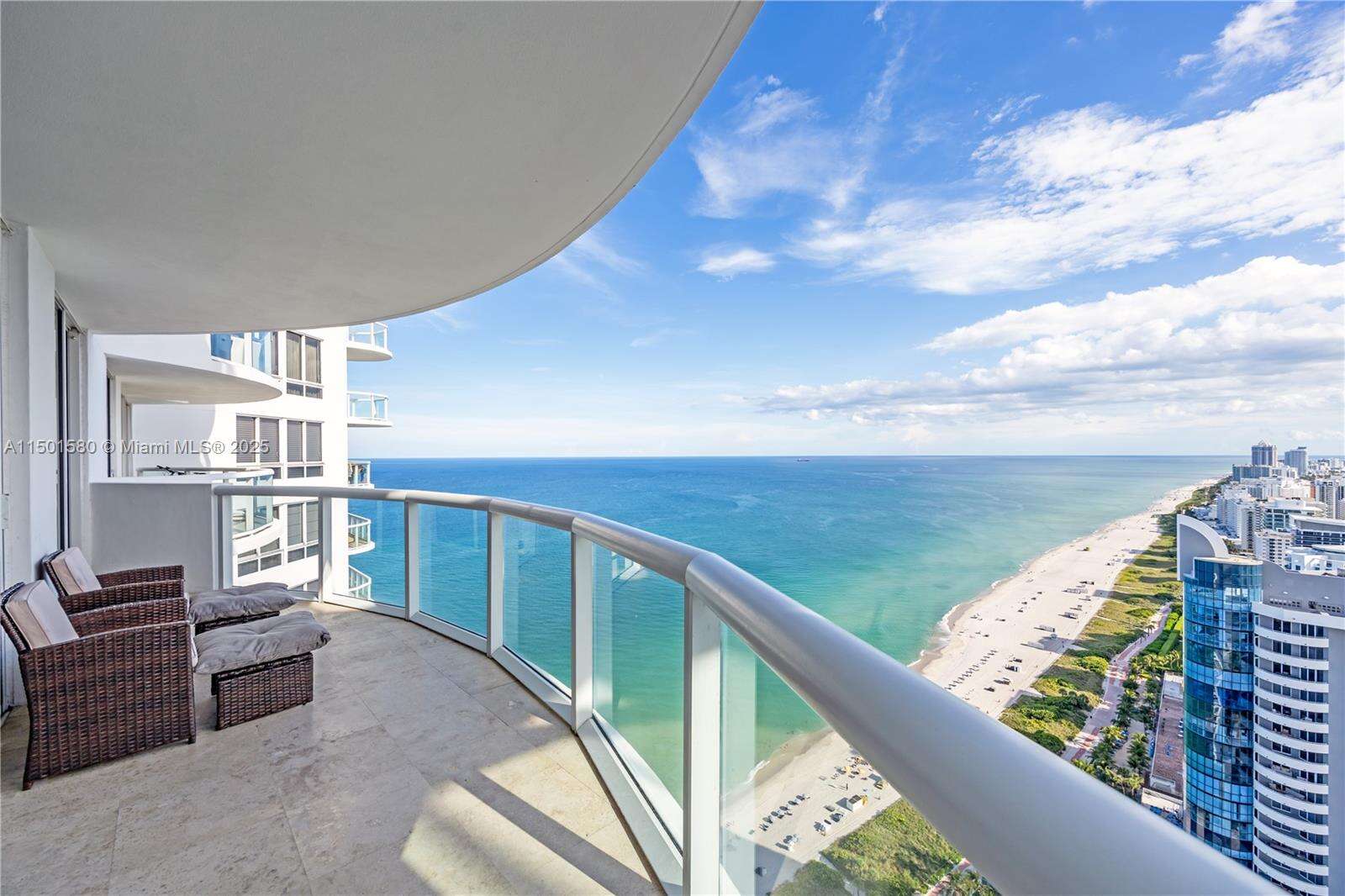 Akoya at 6365 Collins Ave, Miami Beach, FL 33141 - For Rent photo 24