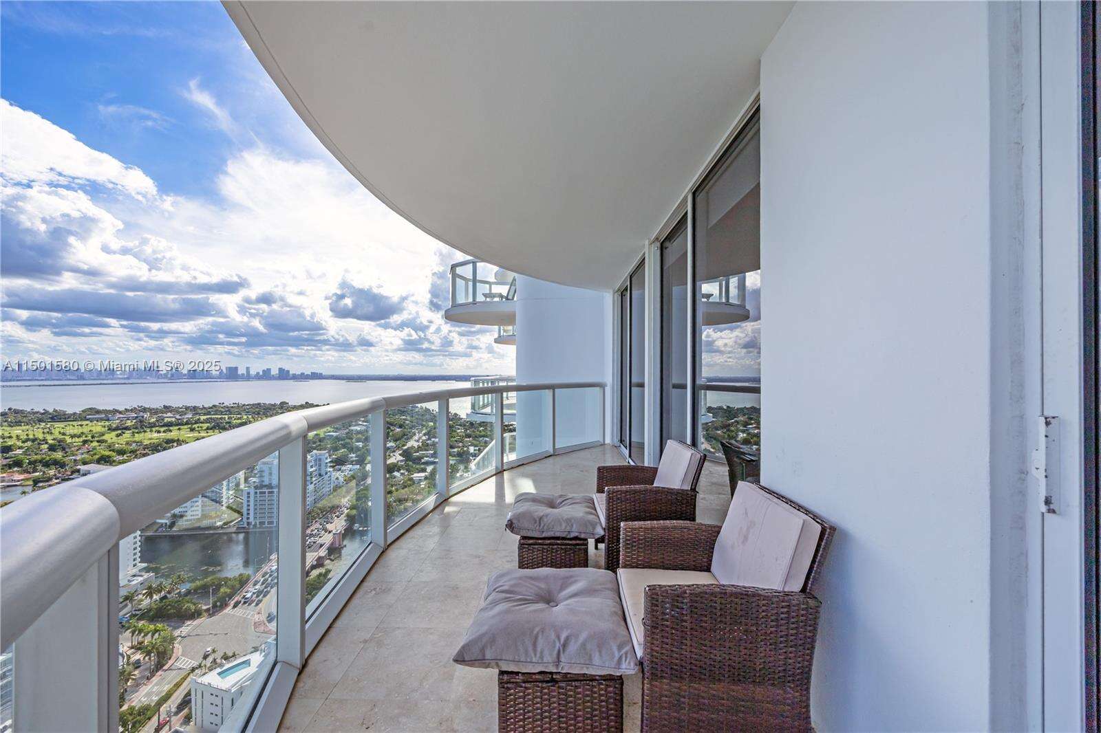Akoya at 6365 Collins Ave, Miami Beach, FL 33141 - For Rent photo 25