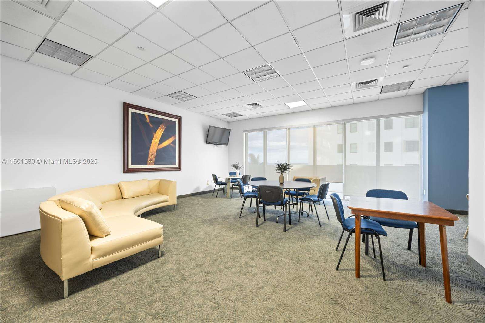 Akoya at 6365 Collins Ave, Miami Beach, FL 33141 - For Rent photo 29