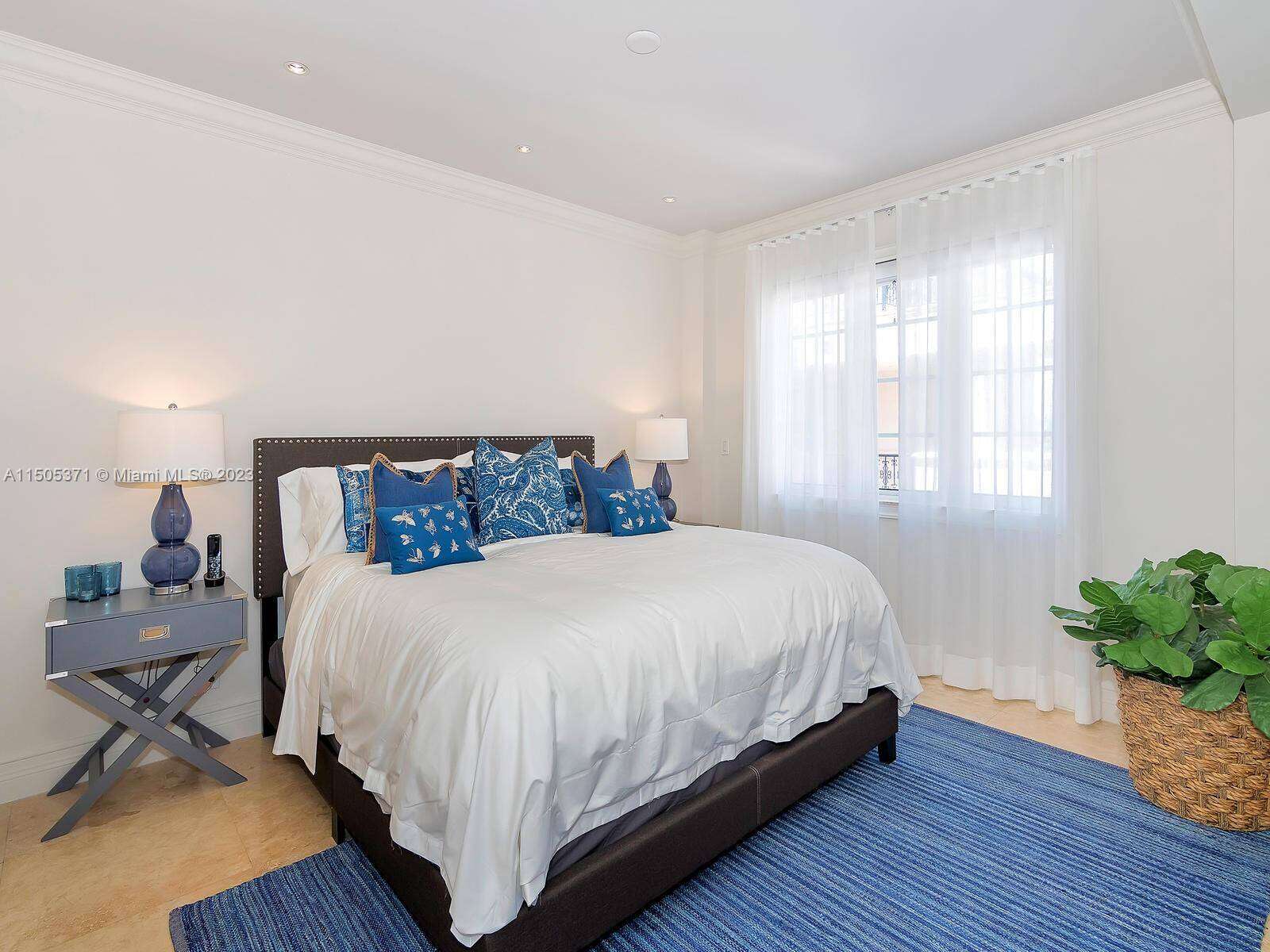Seaside Village at 19251 Fisher Island Drive, Fisher Island, FL 33109 - For Rent photo 44