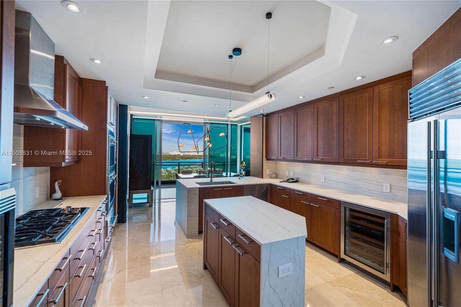The Ritz Carlton Condos For Sale & Rent at 10295 Collins Ave, Bal Harbour, FL 33154 - For Rent photo 11