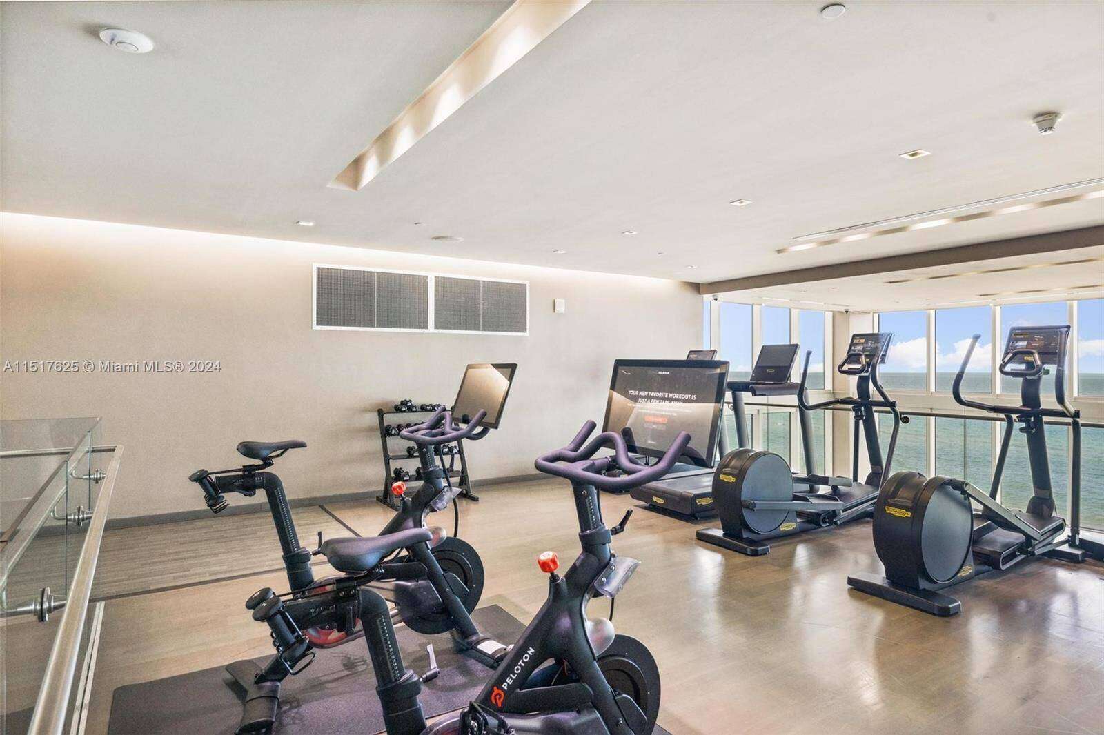The Beach Club Two at 1830 Ocean Dr, Hallandale Beach, FL 33009 - For Rent photo 25