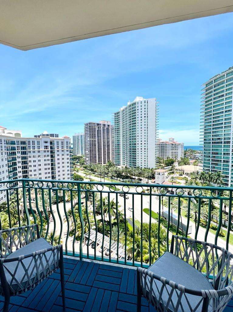 Turnberry Village South at 19900 Country Club Dr, Aventura, FL 33180 - For Rent photo 11