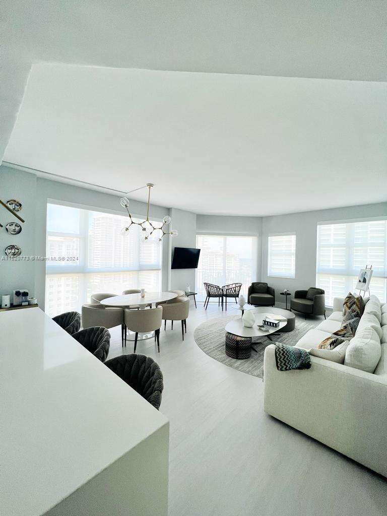 Turnberry Village South at 19900 Country Club Dr, Aventura, FL 33180 - For Rent photo 20