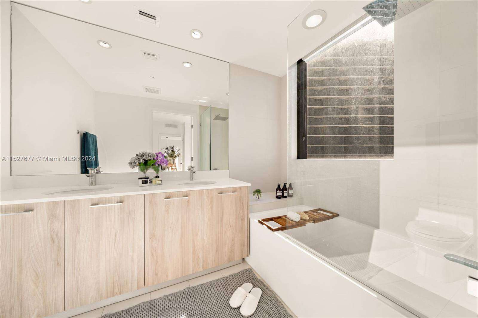 Paraiso Bayviews at 501 31 St, Miami, FL 33137 - For Rent photo 15
