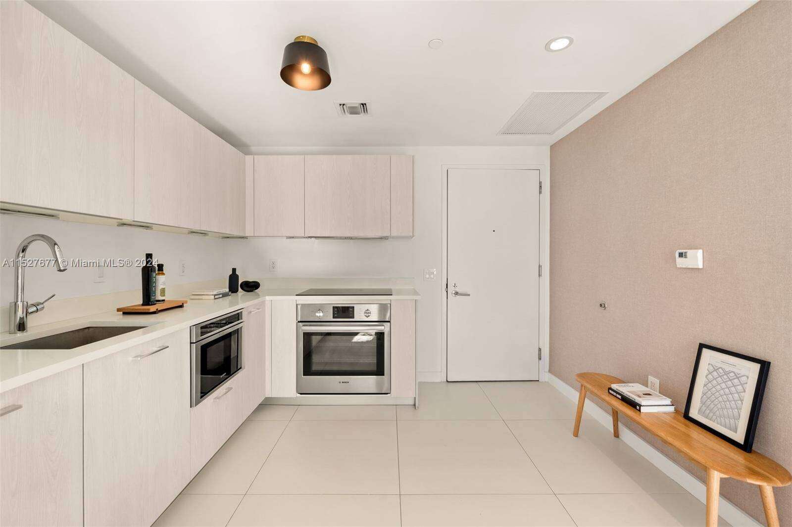 Paraiso Bayviews at 501 31 St, Miami, FL 33137 - For Rent photo 9