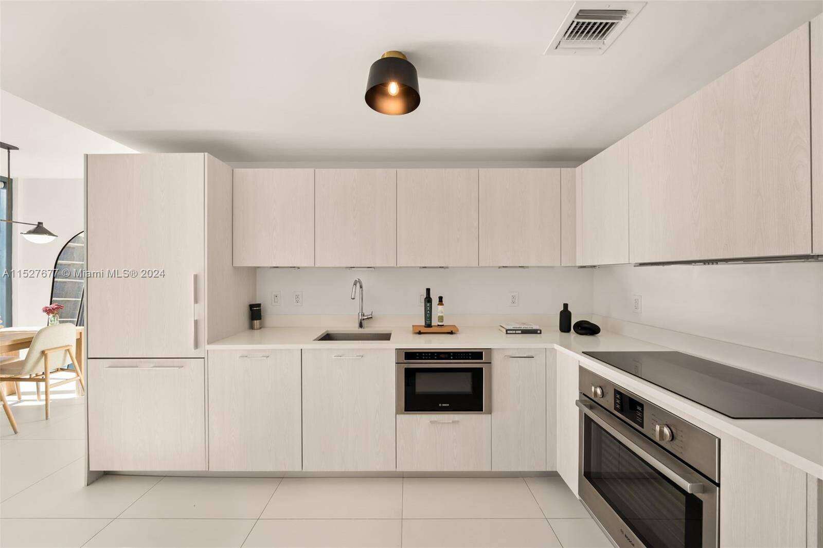 Paraiso Bayviews at 501 31 St, Miami, FL 33137 - For Rent photo 10