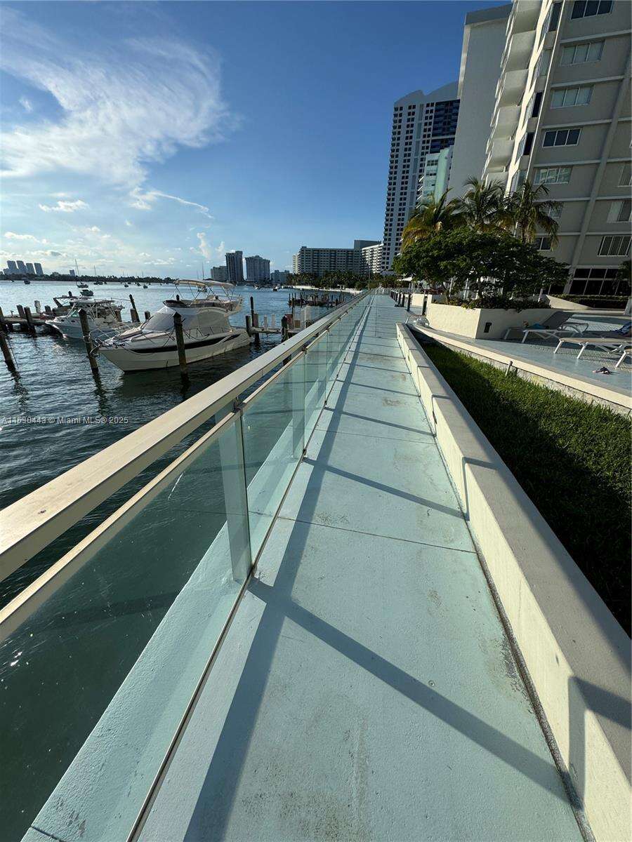 Mirador 1200 at 1200 W Ave, Miami Beach, FL 33139 - For Rent photo 39
