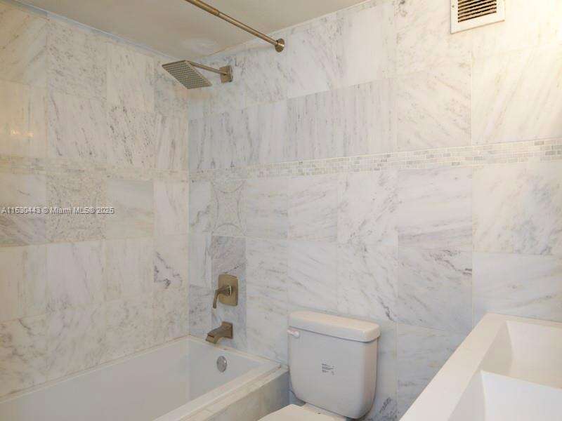 Mirador 1200 at 1200 W Ave, Miami Beach, FL 33139 - For Rent photo 10