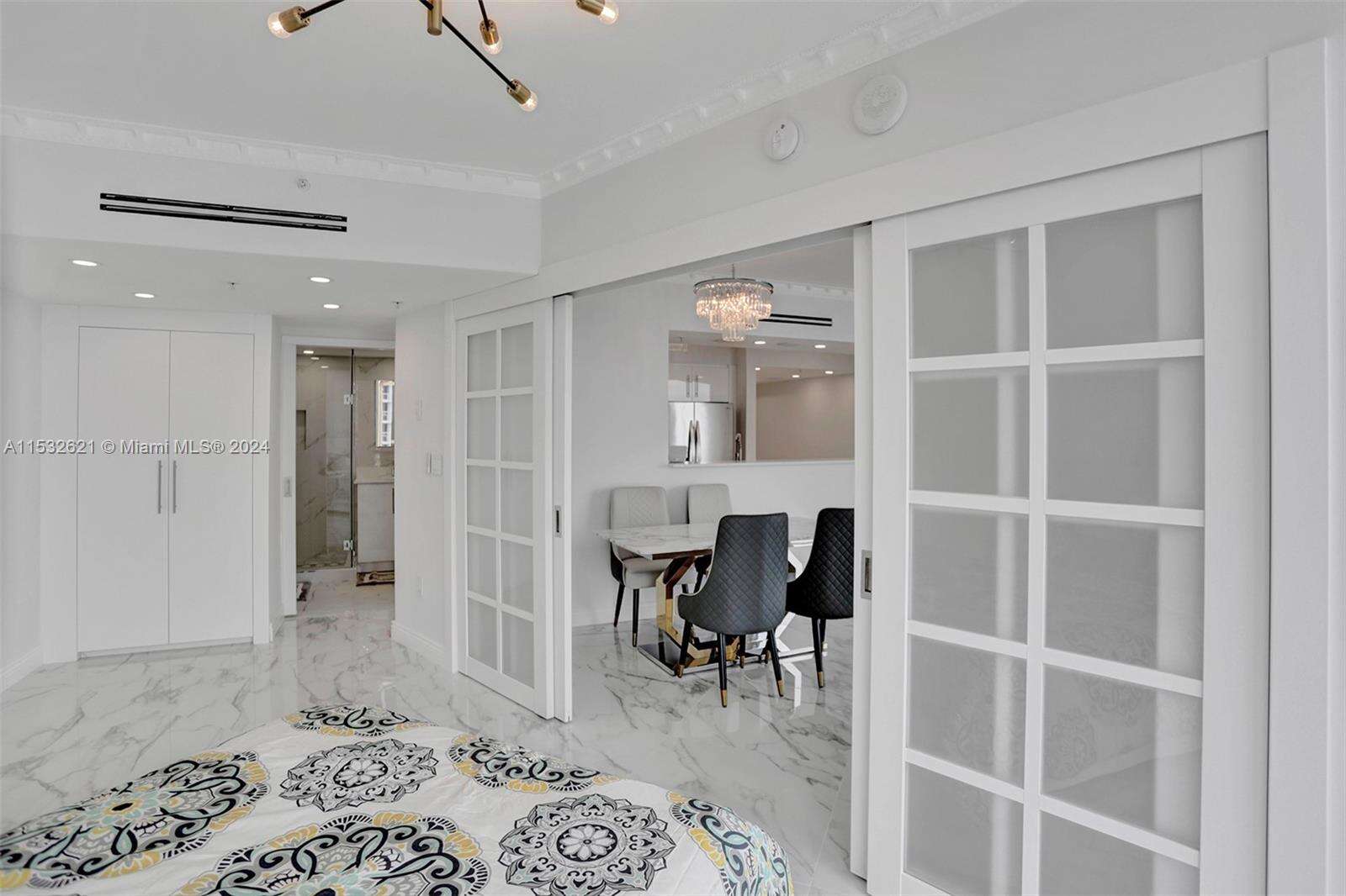 La Perla at 16699 Collins Ave, Sunny Isles Beach, FL 33160 - For Rent photo 11