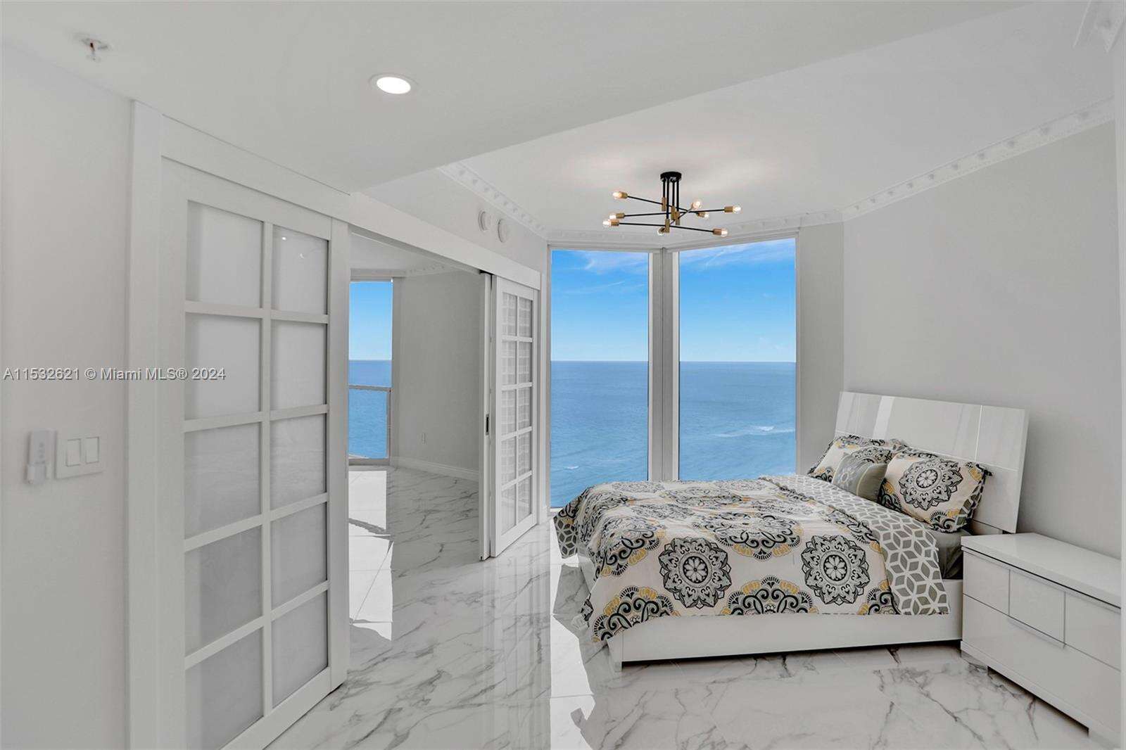 La Perla at 16699 Collins Ave, Sunny Isles Beach, FL 33160 - For Rent photo 10