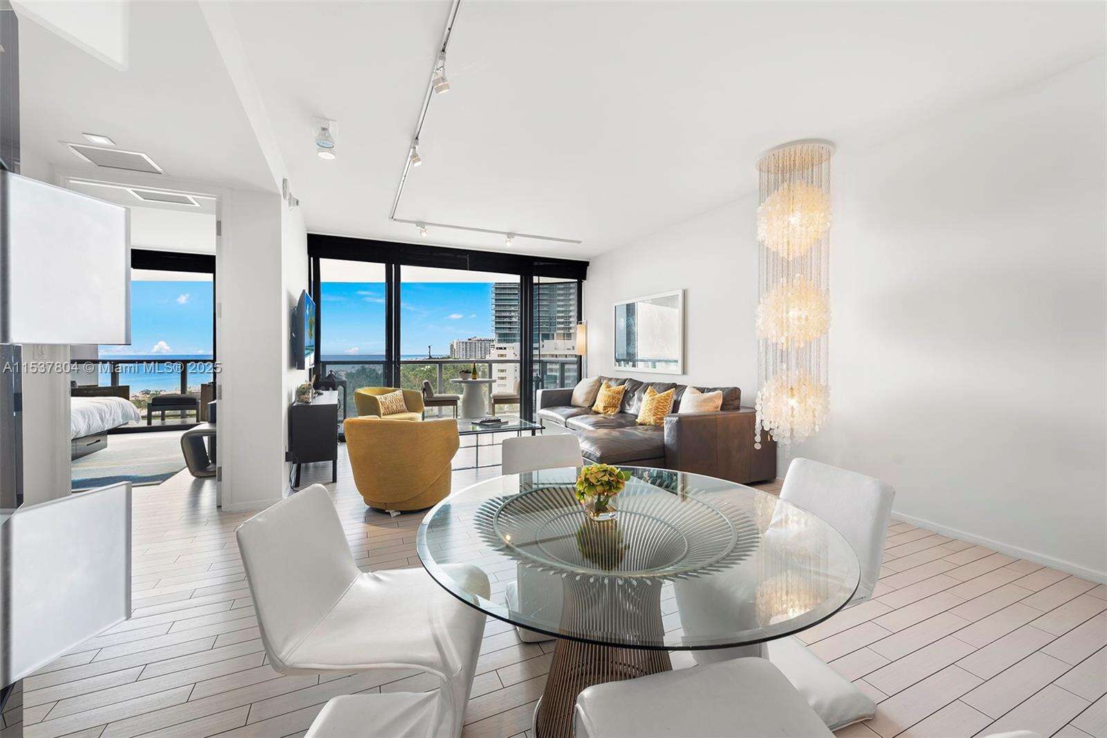 W South Beach at 2201 Collins Ave, Miami Beach, FL 33139 - For Rent photo 11