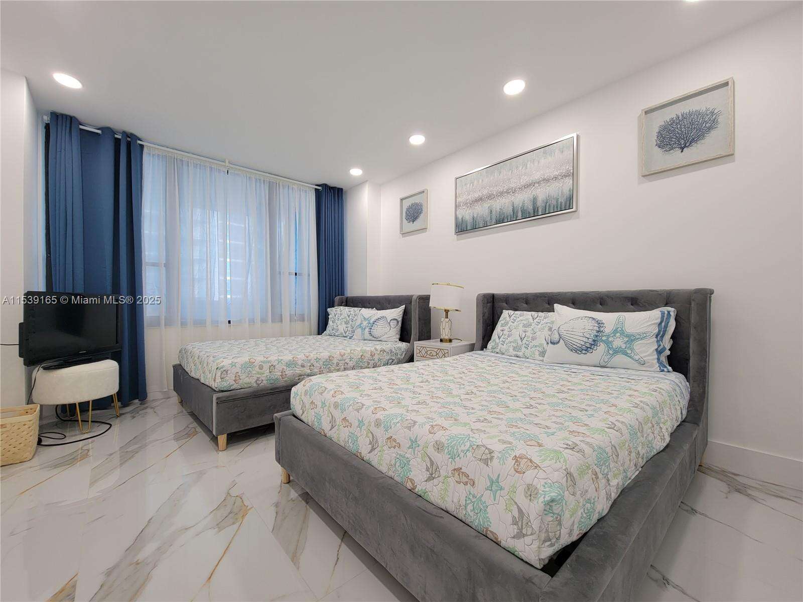 Alexander Towers at 3505 Ocean Dr, Hollywood, FL 33019 - For Rent photo 21
