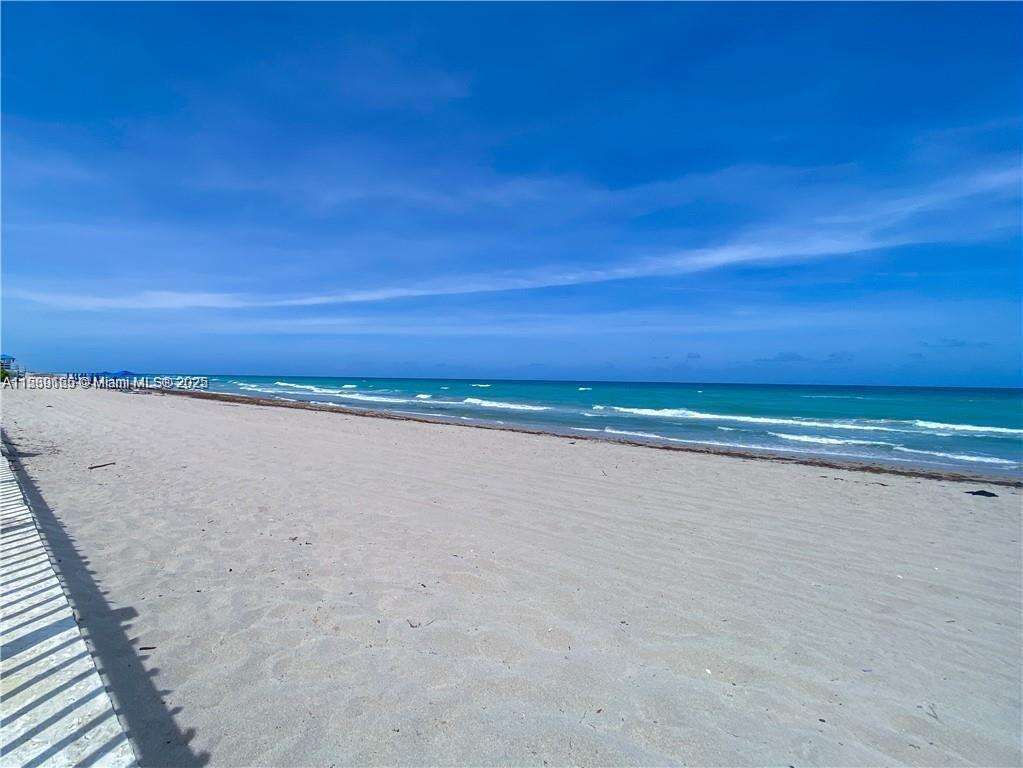 Alexander Towers at 3505 Ocean Dr, Hollywood, FL 33019 - For Rent photo 32