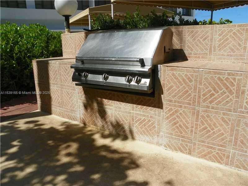 Alexander Towers at 3505 Ocean Dr, Hollywood, FL 33019 - For Rent photo 36