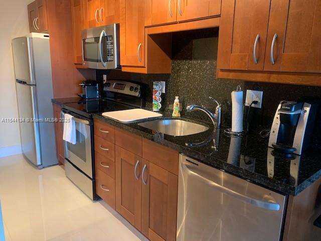 Decoplage at 100 Lincoln Rd, Miami Beach, FL 33139 - For Rent photo 7