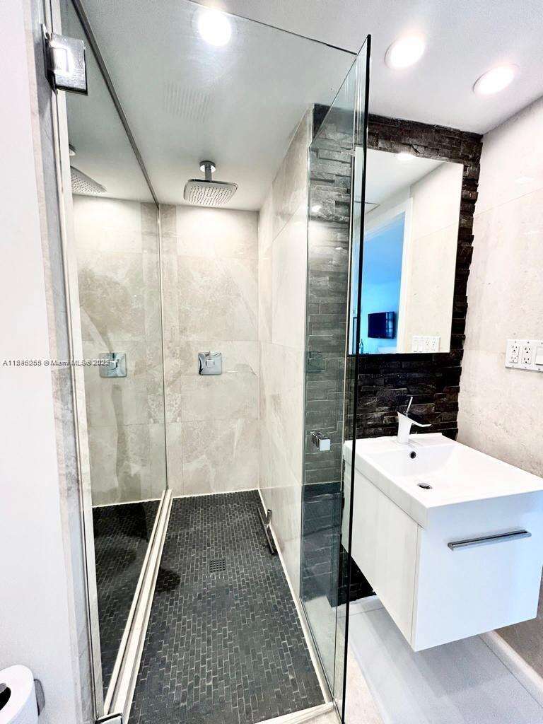 Decoplage at Miami Beach, FL 33139 - For Rent photo 16