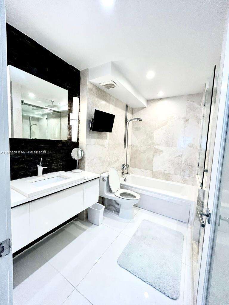 Decoplage at Miami Beach, FL 33139 - For Rent photo 19