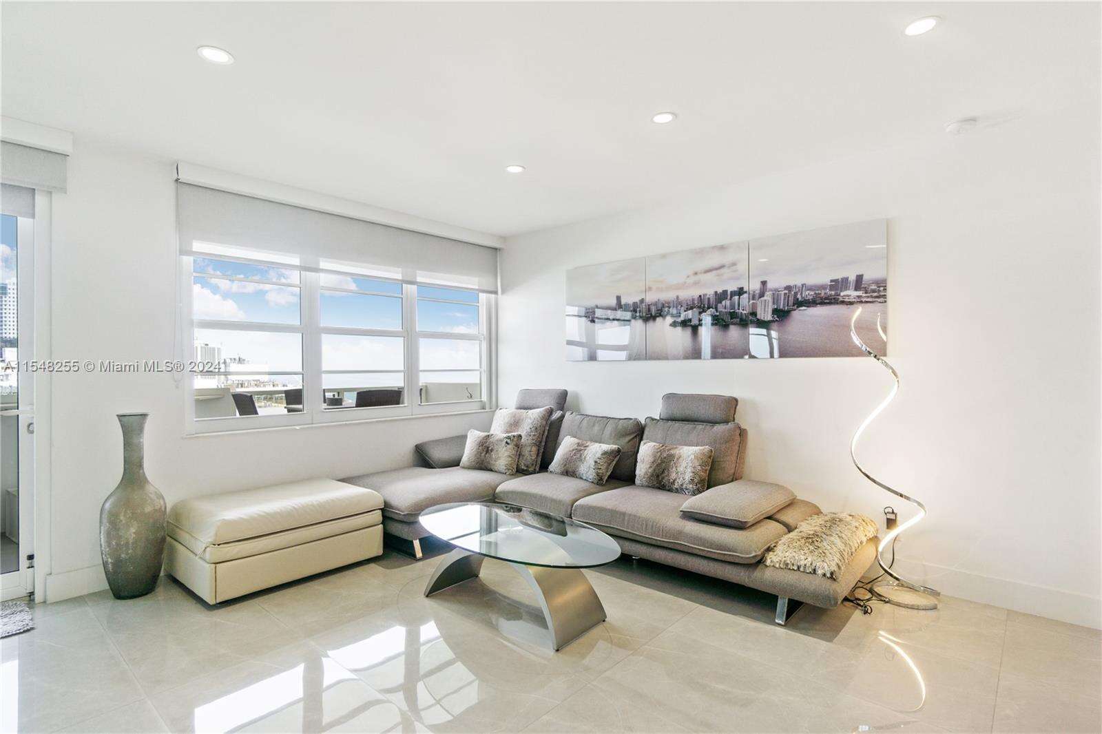 Decoplage at 100 Lincoln Rd, Miami Beach, FL 33139 - For Rent photo 12