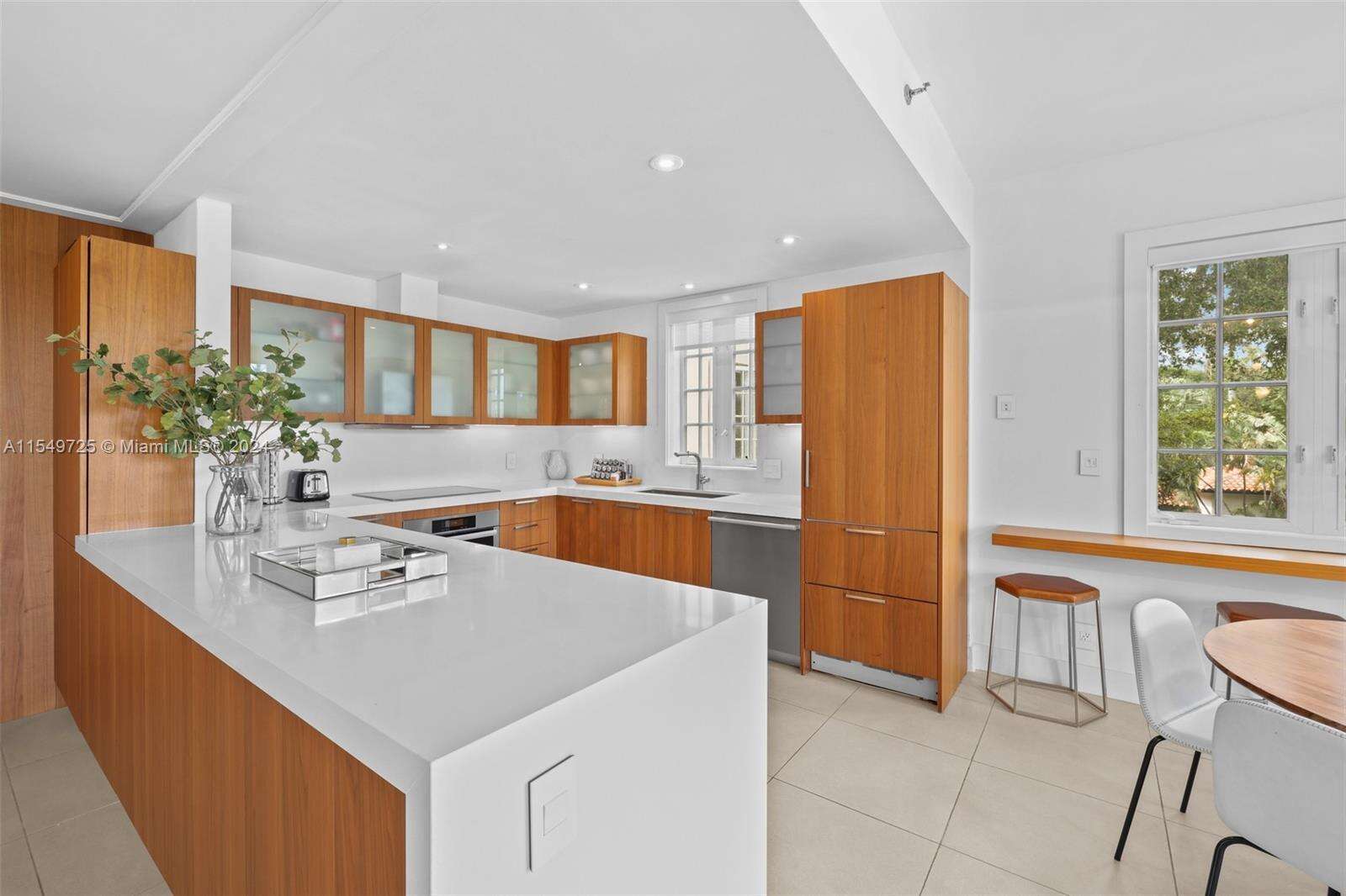 Seaside Village at 19127 Fisher Island Dr, Miami Beach, FL 33109 - For Rent photo 13