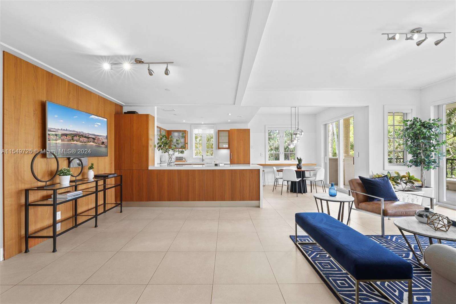 Seaside Village at 19127 Fisher Island Dr, Miami Beach, FL 33109 - For Rent photo 7