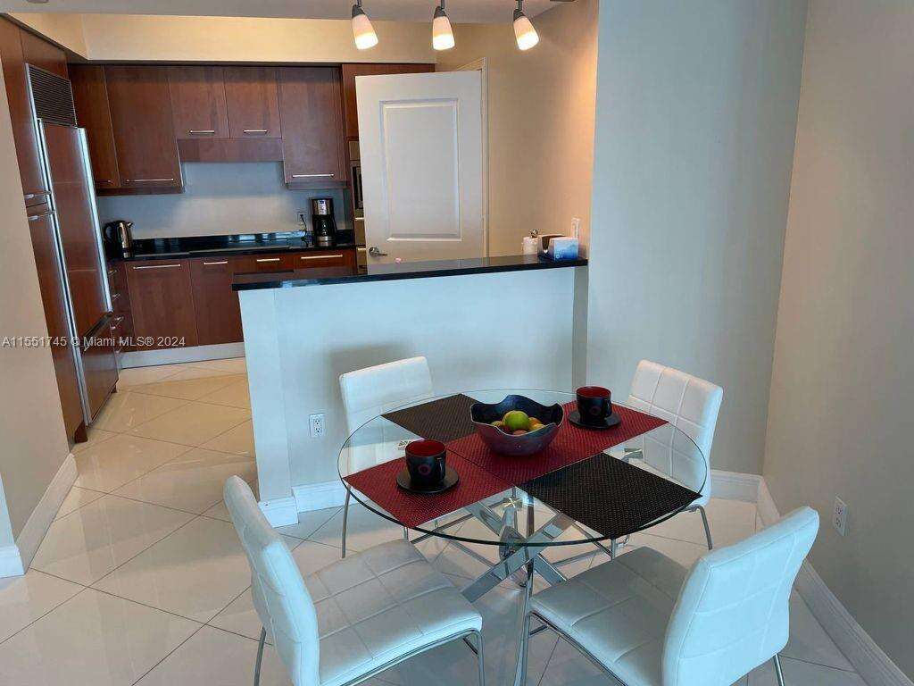 Ocean Palms at 3101 Ocean Dr, Hollywood, FL 33019 - For Rent photo 14