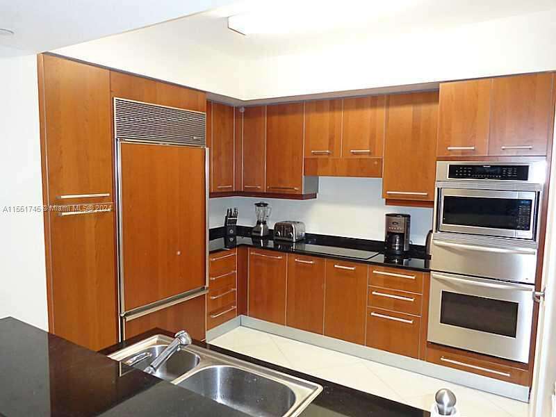 Ocean Palms at 3101 Ocean Dr, Hollywood, FL 33019 - For Rent photo 15